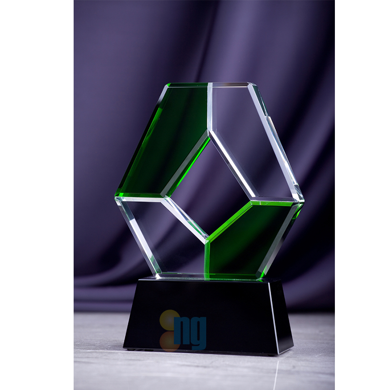 Crystal Trophy CA-P054